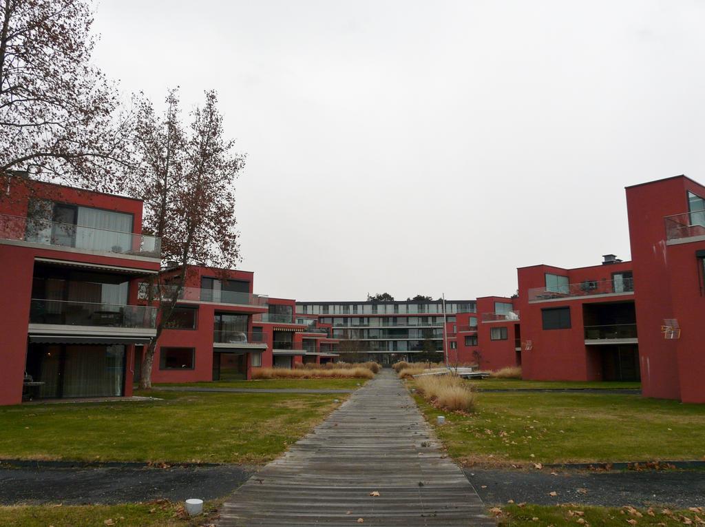 Gemini Superior Apartman & Yacht Balatonlelle Exterior photo